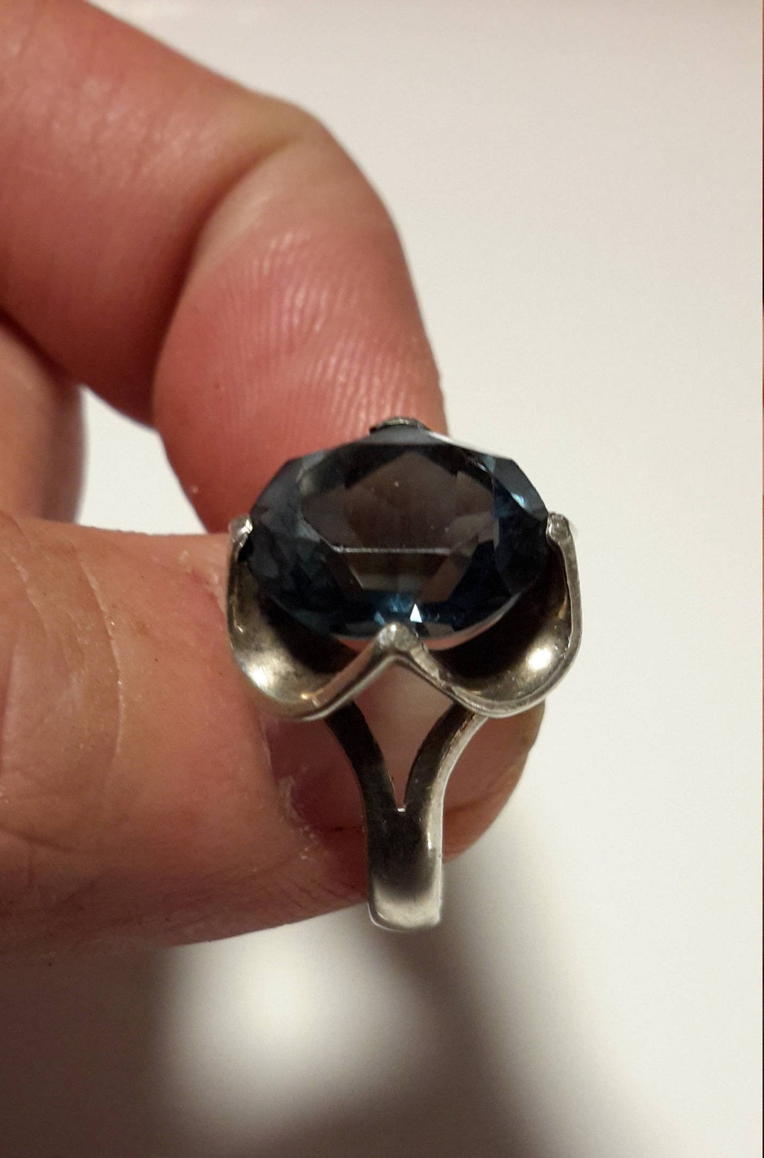 Vintage Sterling and Blue Topaz Ring Size 7 - Etsy
