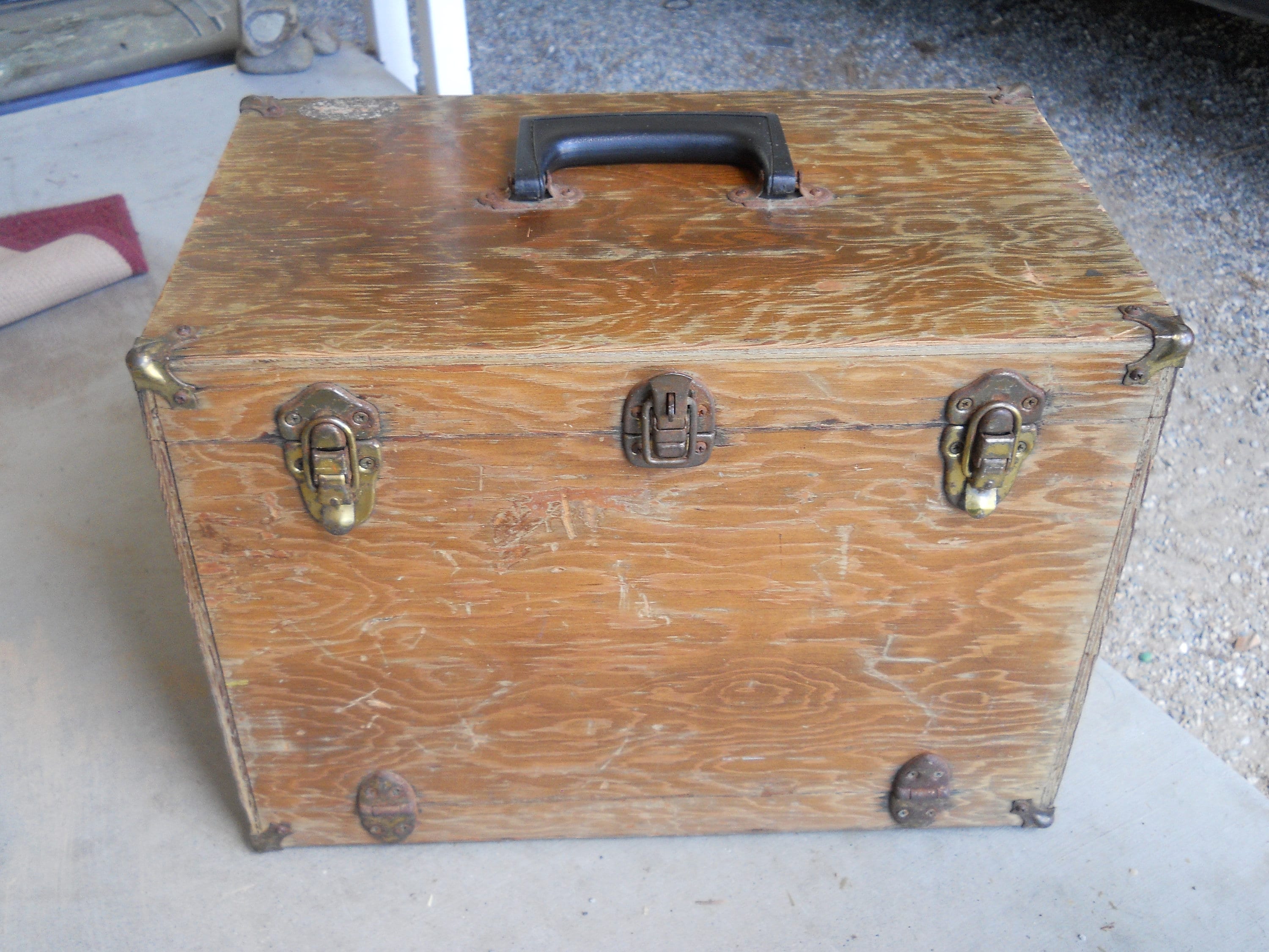 Antique Hoffman's Plywood Tackle Box / Tradesman's Box Circa 60's