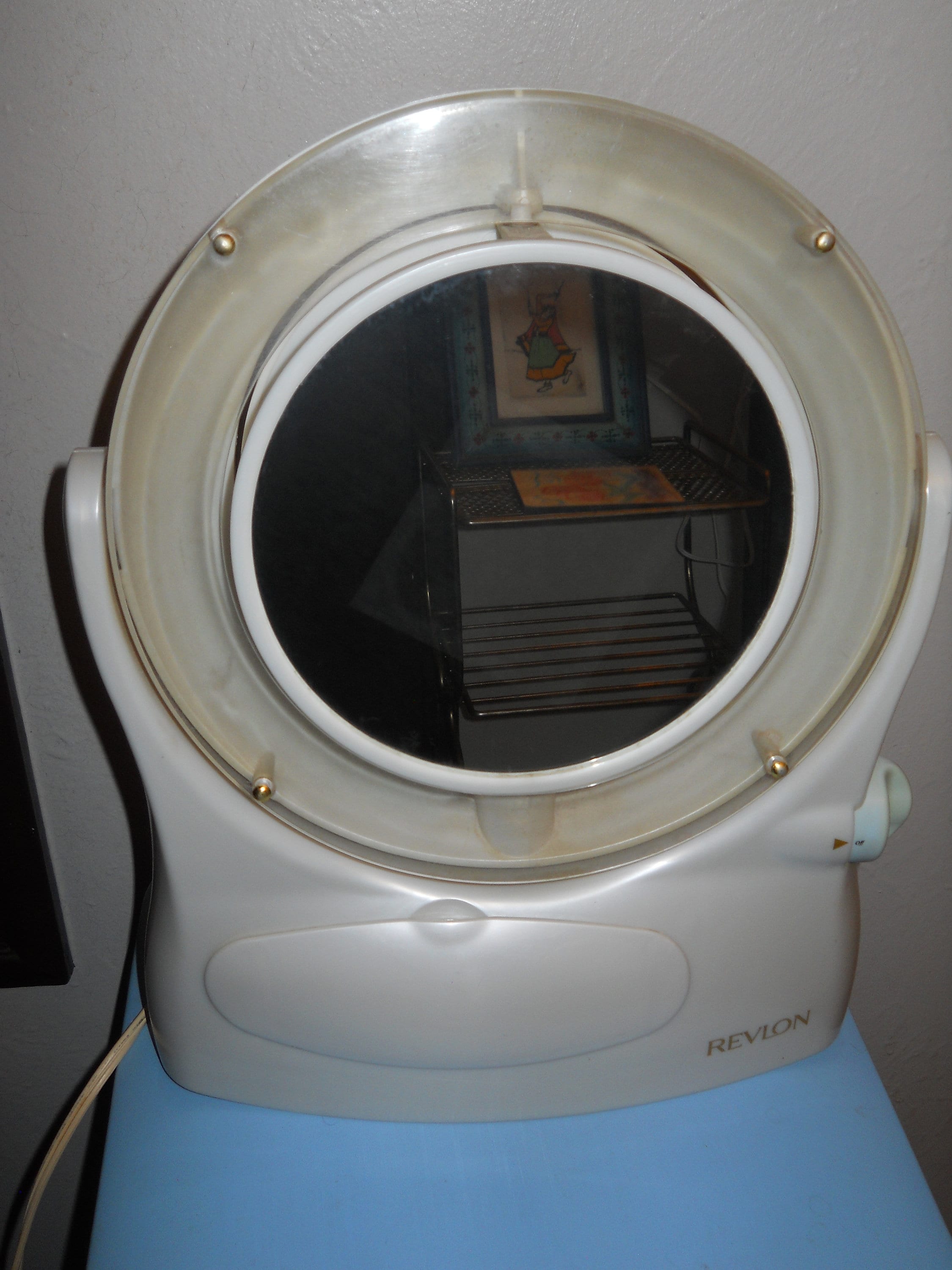 Vintage Revlon Lighted Swivel Make up Mirror With Magnification