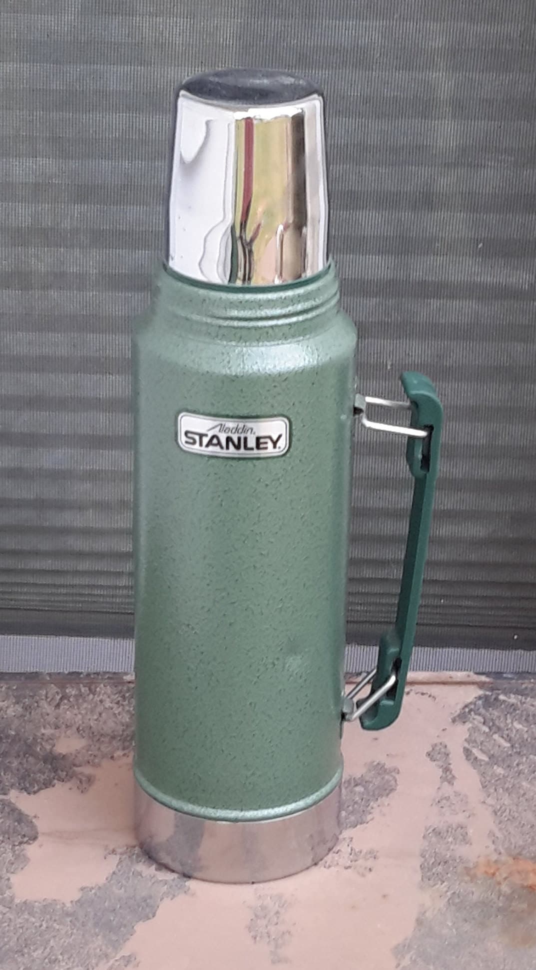 Green Metal Aladdin Stanley Thermos, Vintage Camping Gear - Mendez