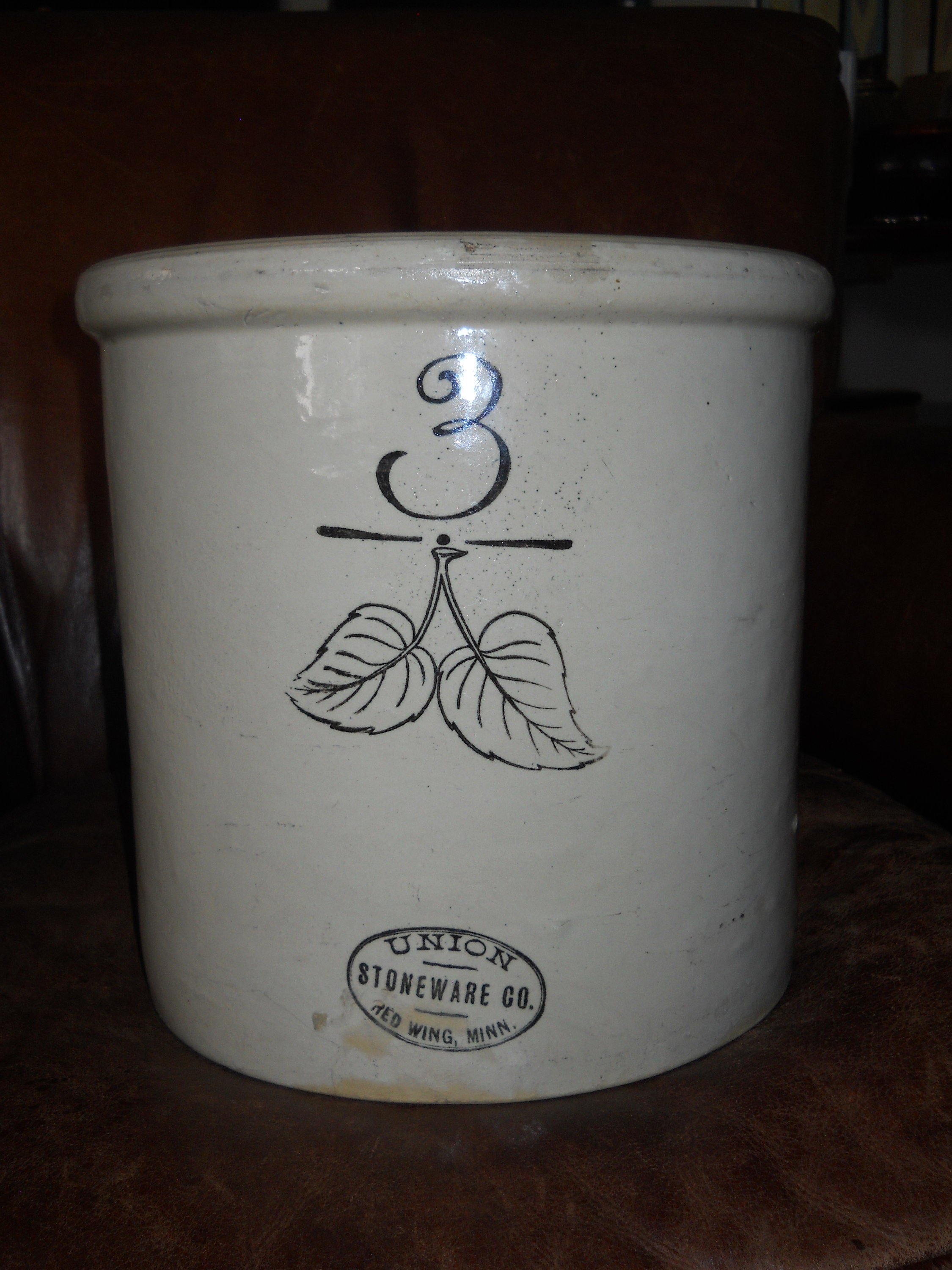 Antique Red Wing Union Stoneware # 3 Elephant Ear Bottom Signed