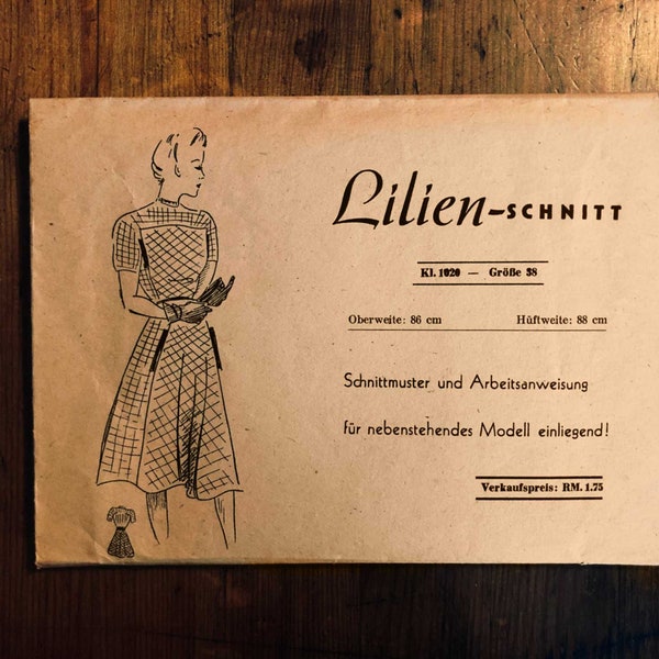 1946 Dress Interesting Piecing RARE Original 40s German Paper Sewing Pattern Lilien-schnitt 1020 Bust 34"/86cm • Complete