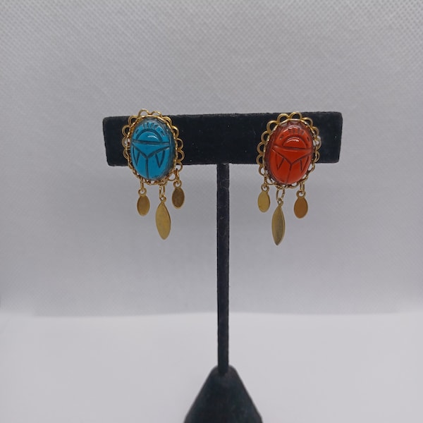 Vintage scarab blue and red clip on earrings.