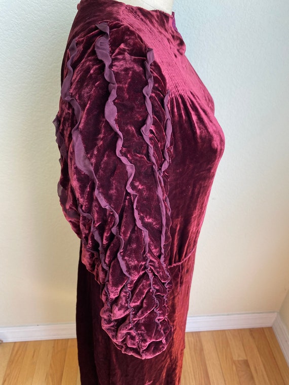 Vintage 1930s Burgundy Silk Velvet Dress Midi Len… - image 5