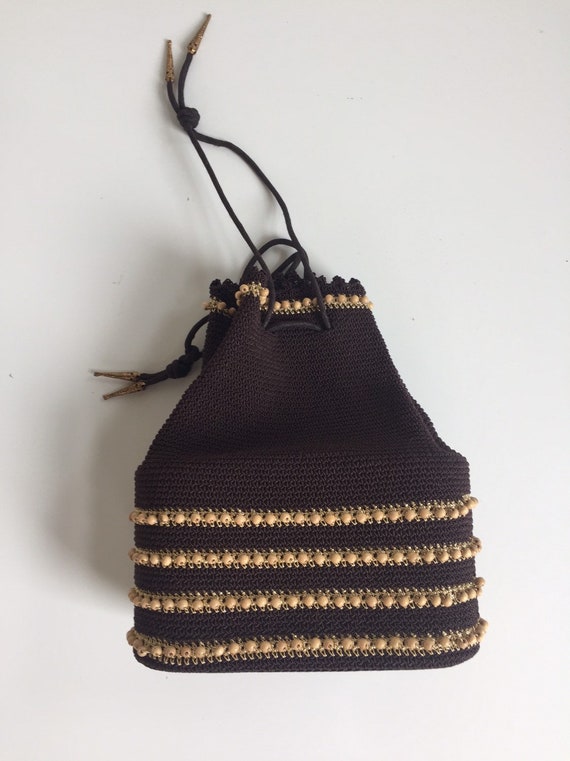 Vintage 1950s Crocheted Drawstring Handbag Brown … - image 1