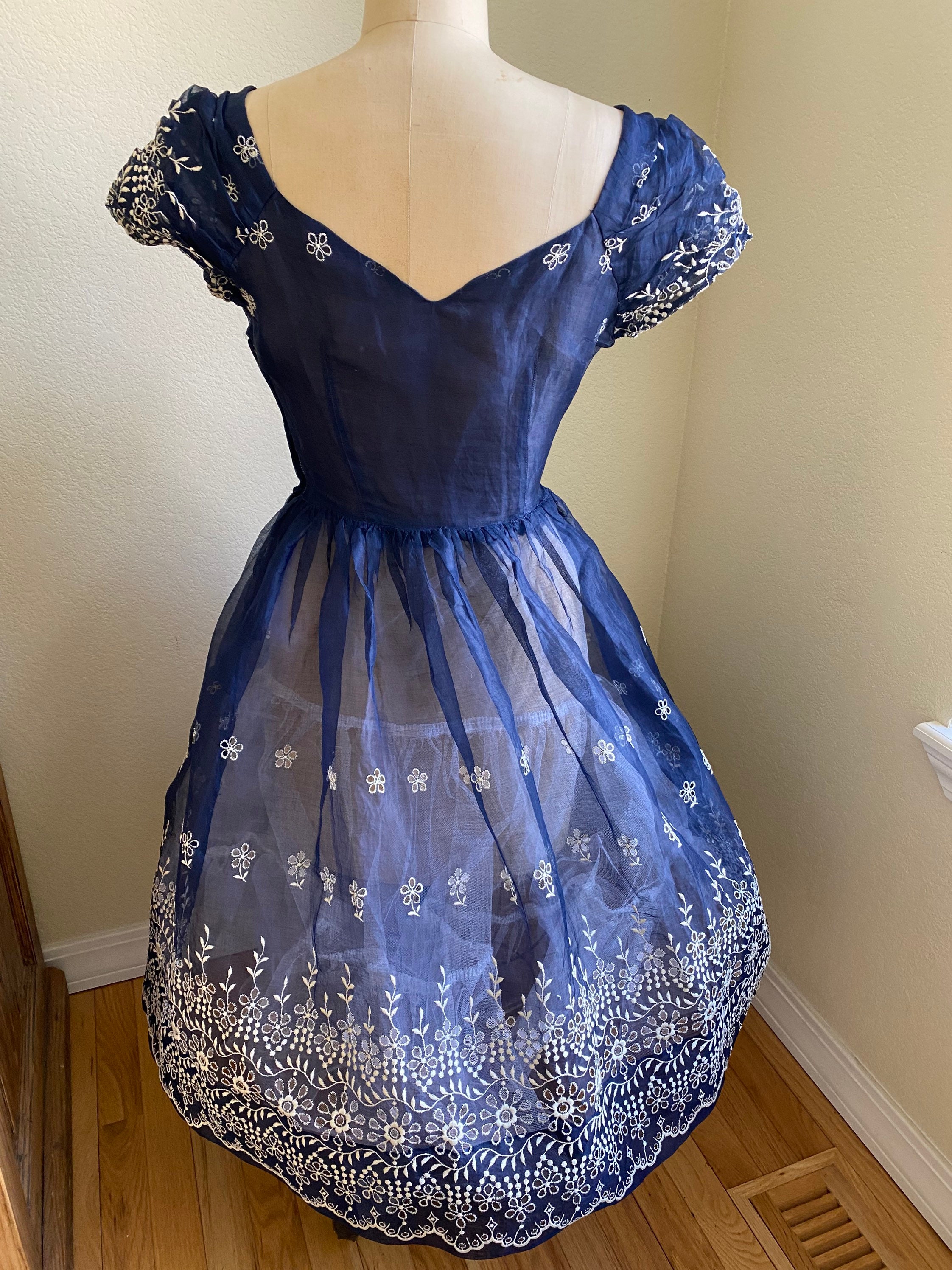 【Kastane】 embroidery organdy dress サイズ0 Vintage 1950s Organdy Dress Navy Blue White Embroidery