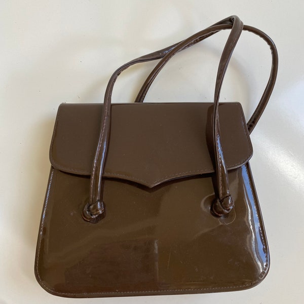 retro 1 patent leather