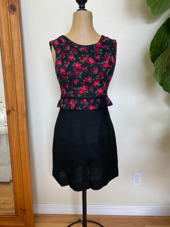 Vintage 1960s Mini Dress Floral and Black Linen Li