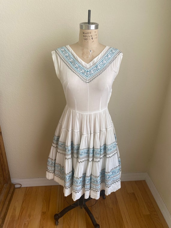 Vintage 1950s Patio Dress White Turquoise Silver