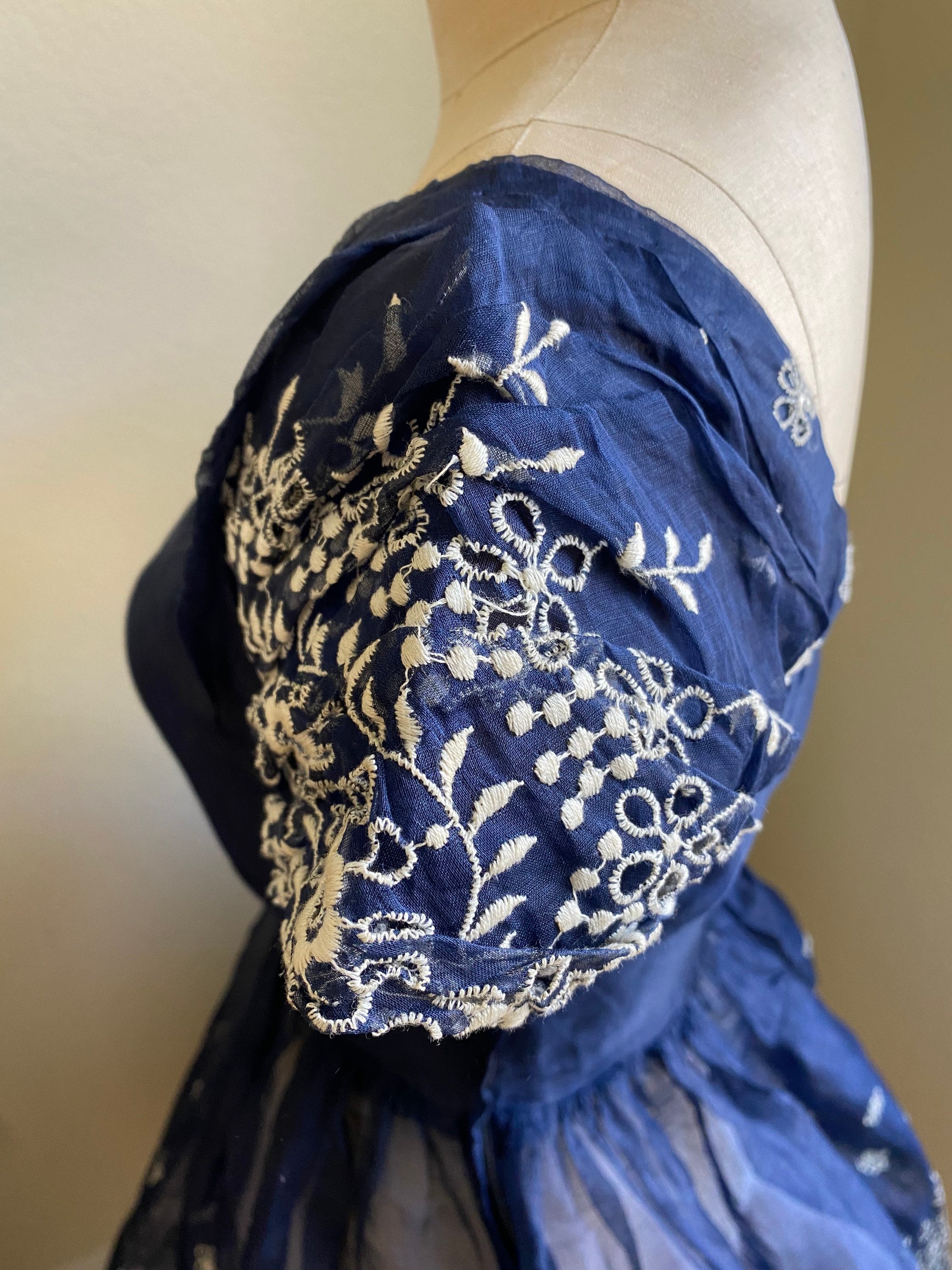 【Kastane】 embroidery organdy dress サイズ0 1930s Organdy Embroidered Dress - S | G O S S A M E R