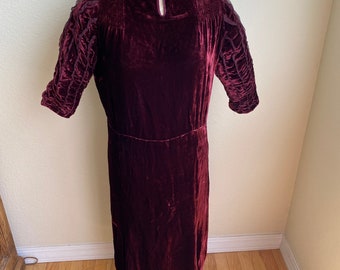 Vintage 1930s Burgundy Silk Velvet Dress Midi Length