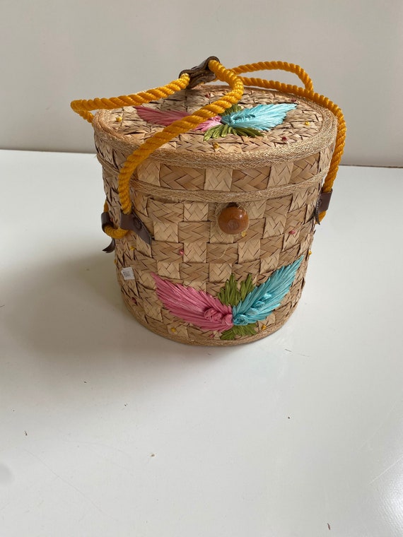 Vintage Straw and Raffia Bucket Purse with Rope Ha