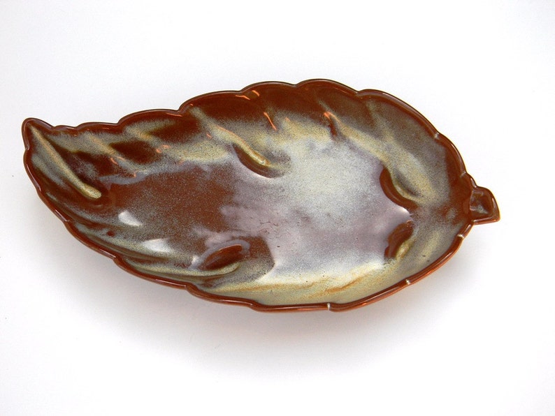 Vintage Frankoma Leaf Shaped Dish Vintage Frankoma 225 Falling Leaf Dish