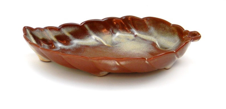 Vintage Frankoma Leaf Shaped Dish Vintage Frankoma 225 Falling Leaf Dish