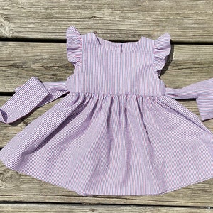 Red white blue striped Americana seersucker flutter sleeve girl dress, toddler flutter sleeves dress, baby girl. Seersucker flutter dress.