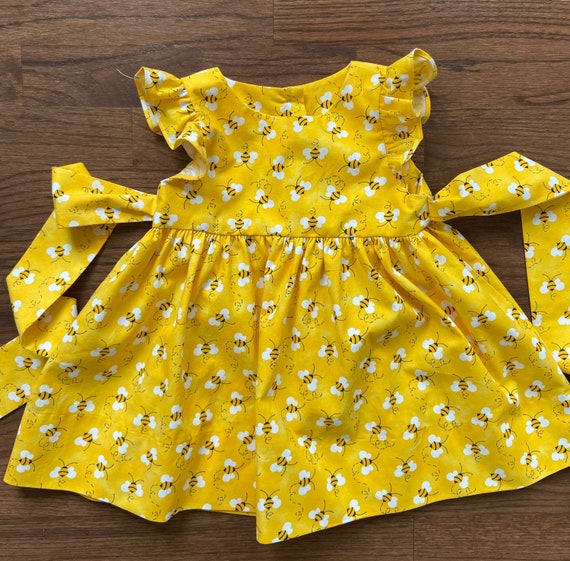Bee Dress Toddler Dress Girl Bright Yellow Print Bee Dress Baby Bumble Bee Flutter Sleeve Dress Retro Style Dress Handmade. Etsy UK