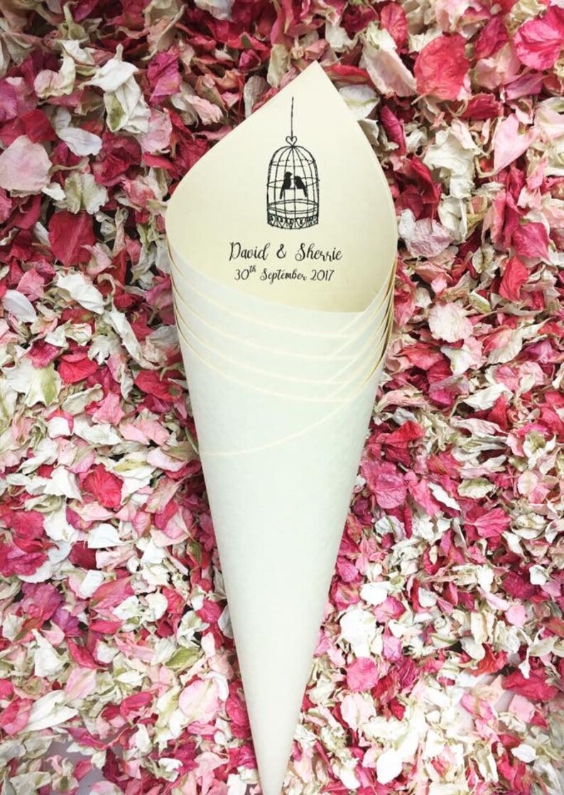 Wedding Confetti Cones Tweet Hearts image 4