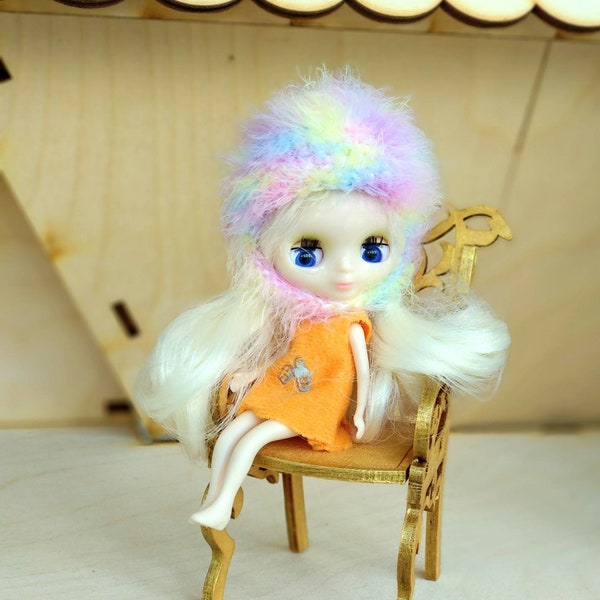 Petite Blythe rainbow hat, doll outfit,present for girl,miniature doll hat,blythe outfit,handmade hat, crocheted doll hat, dolls, blythe