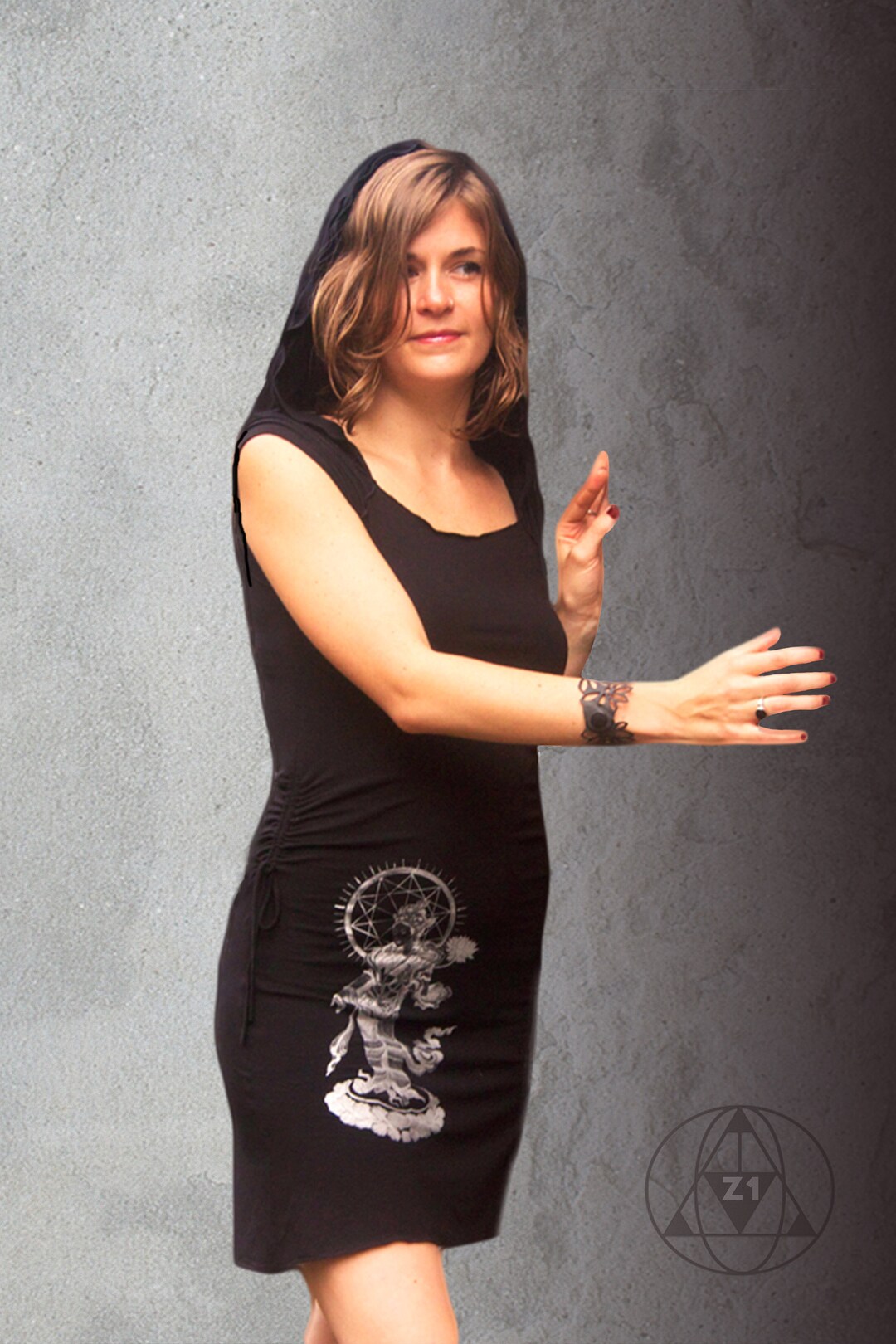 【送料込】 Black Dress/ Hoodie & Print Star Tantric Yin Quan Sliver/ トップス