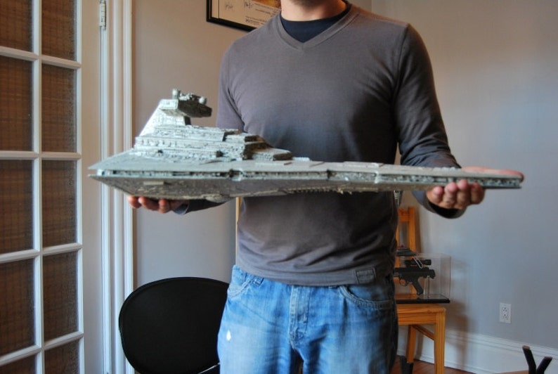 Huge STAR WARS IMPERIAL Star Destroyer Model Kit W Detailed Hanger Bay