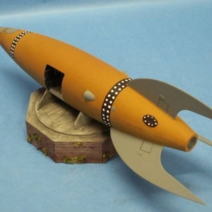 MYST Style Steampunk Space Rocket Ship Resin Model Kit with Interior details. image 5