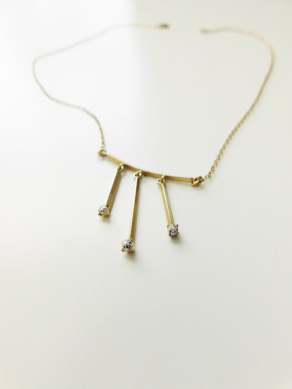vintage gold bar necklace \ dainty chain \ delicat