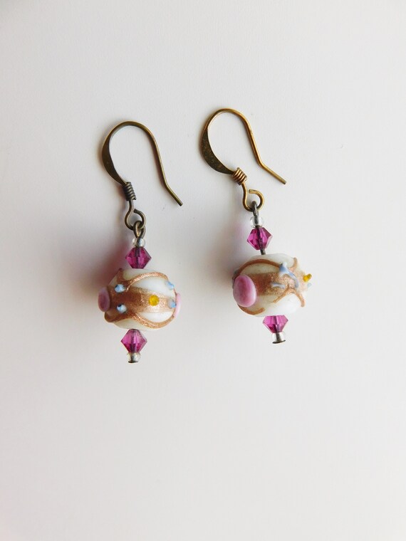 Vintage glass bead earrings \ dainty pretty littl… - image 1