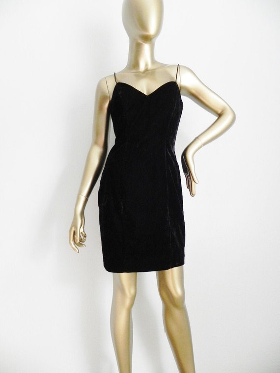 vintage black velvet dress
