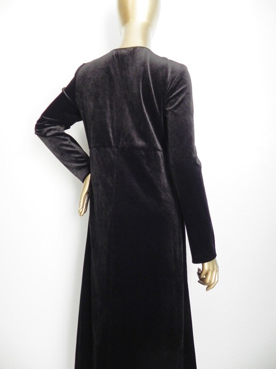 vintage black velvet dress \ embroidered flowers … - image 9