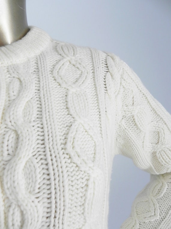 vintage cream knit sweater \ soft acrylic button … - image 7