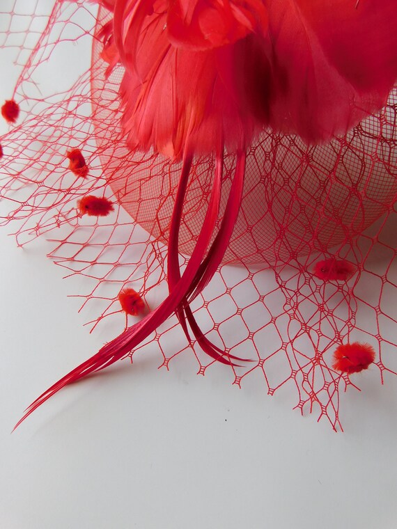 vintage red feather and tulle fascinator \ red he… - image 6