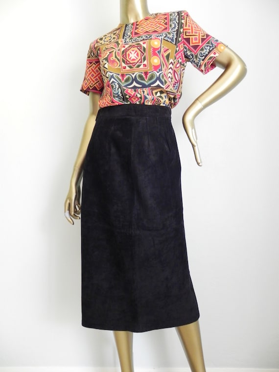 vintage black suede skirt \ mid length pencil ski