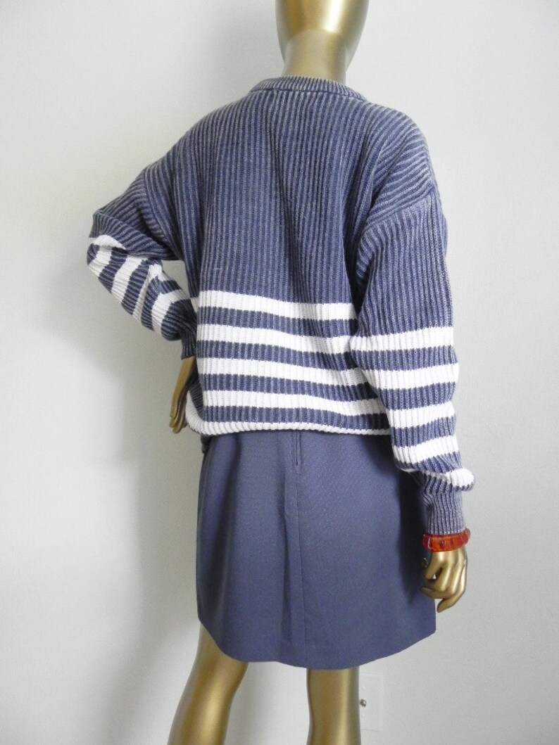 baggy lady ~ blue /& white striped sweater