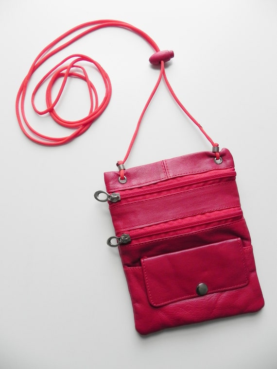 Sporty crossbody purse hotsell