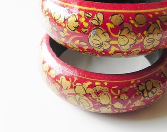 trio of bracelets Vintage bangles set of gold tone brass bangles brass bangle bracelets joblot of bangles vintage retro jewellery