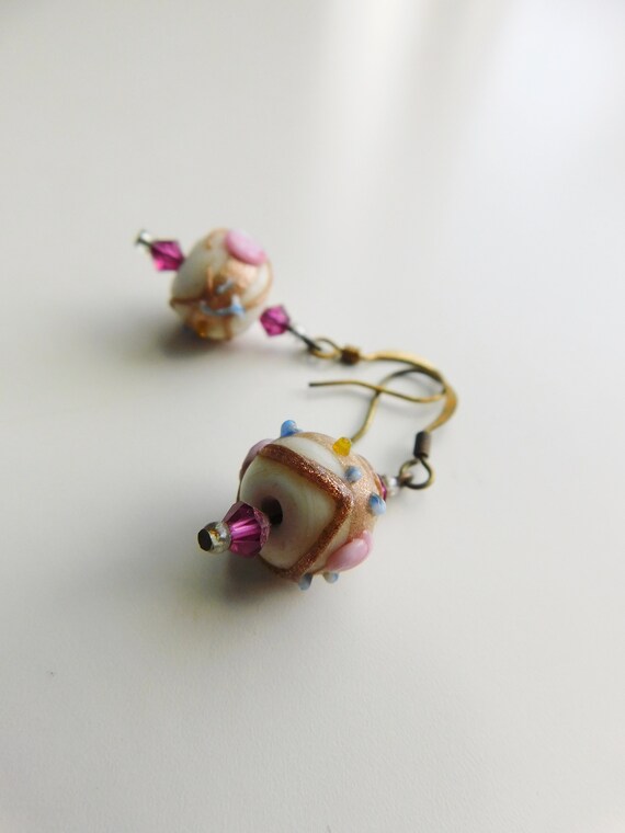 Vintage glass bead earrings \ dainty pretty littl… - image 5
