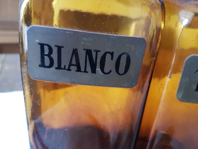 Italian retro wine set Retro glass wine bottle set