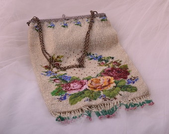 Sac à Main Ancien Perles Micro Perles - Motif Bucolique - Hauteur 10.25 Pouces
