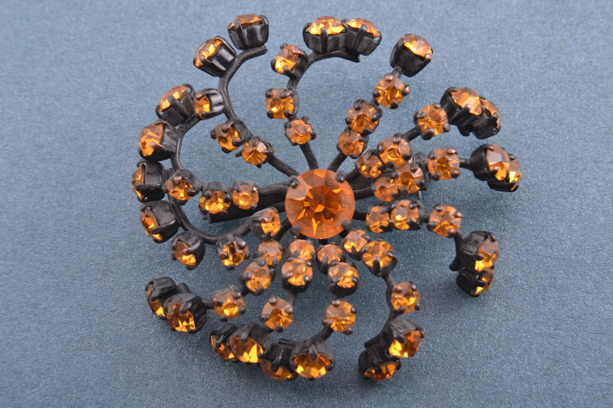 * vintage brooch ୨୧ *✵ ヴィンテージ ブローチ (f) Brooch/pin Circa: 1950-1960 Vintage (#0621) - Etsy Canada