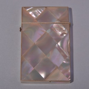 Mother-Of-Pearl Victoriaanse visiting card case met een fluwelen voering (914f)
