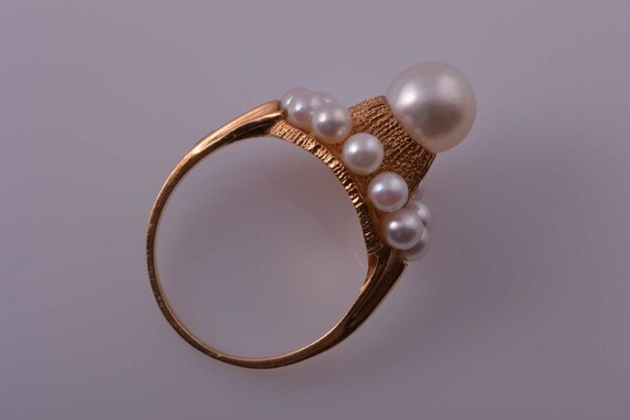 18ct Yellow Gold 1960's Retro Ring With Pearls (9… - image 2