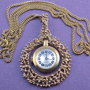 Gilt Retro Tosca Pendant / Watch (709m)