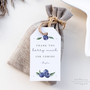 Étiquette de cadeau d'anniversaire sucrée première baie myrtille, étiquette de remerciement, modèle Corjl modifiable #blueberry