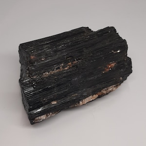 Large tourmaline black very strong protective stone against negative energies and electrosmog to disturb rooms