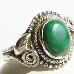 Filigree malachite ring made of 925 silver with oval malachite size 53