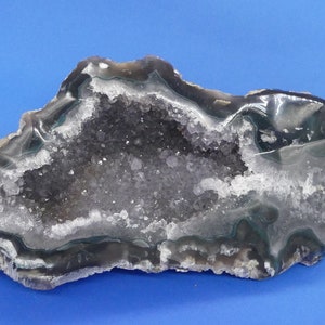 Very decorative unique piece: Amethyst in AA quality