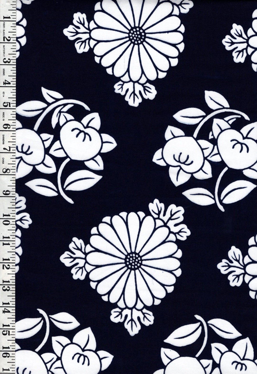 685 - Yukata Fabric - Daisies and Tachibana Citrus - Indigo
