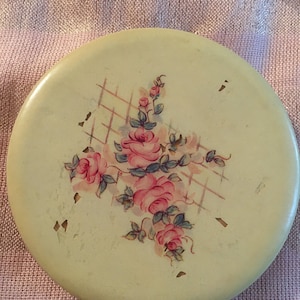 Vintage folding compact