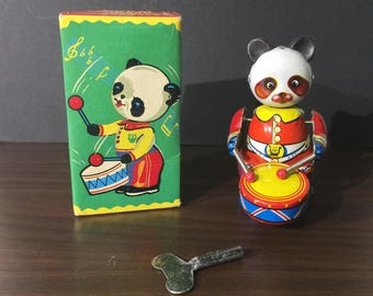 Vintage Clockwork Panda Drummer Wind-Up Tin Toy – NIB 3 3/4” China – WORKING