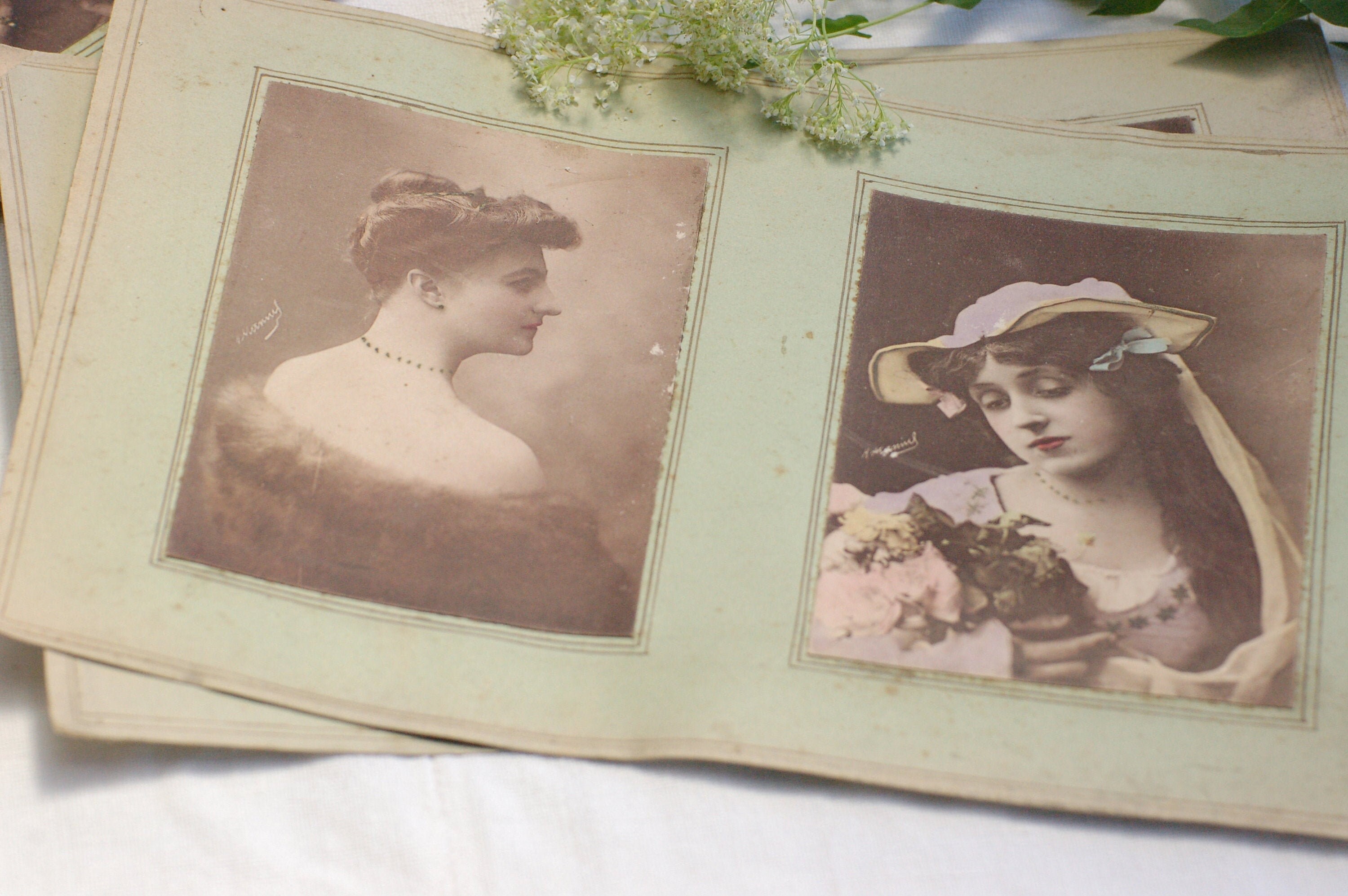 Lot de 3 Présentoirs Cartes Postales Anciennes Colorisées